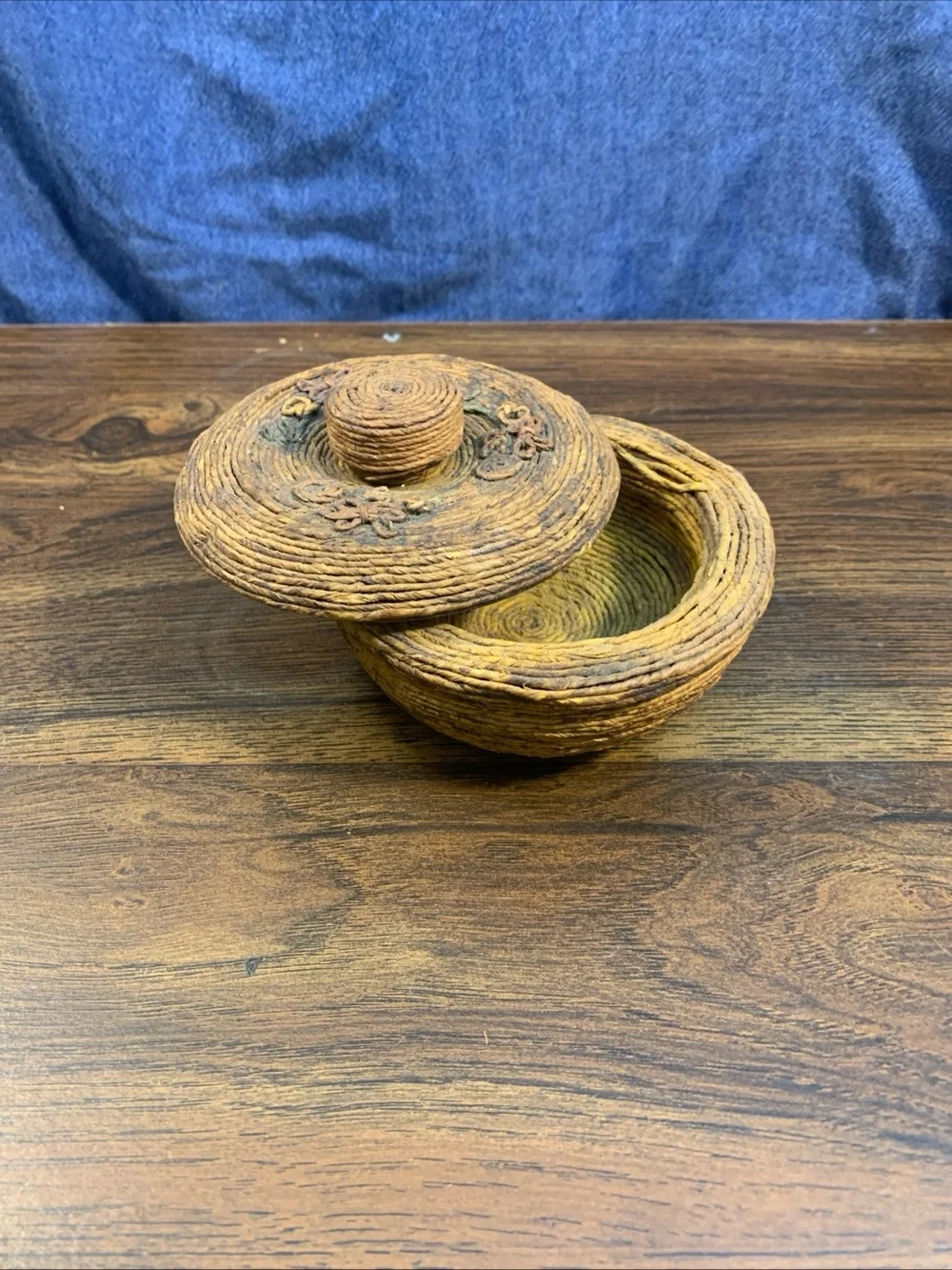 Vintage Round Wood Layered Rattan Floral Pattern Top Rustic Handmade Trinket Box